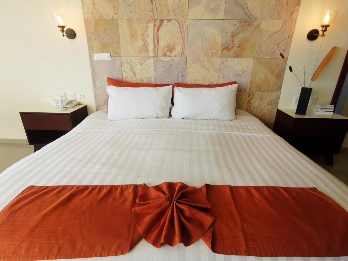 Artisan Playa Esmeralda Family Beach Hotel Playa Chachalacas Экстерьер фото