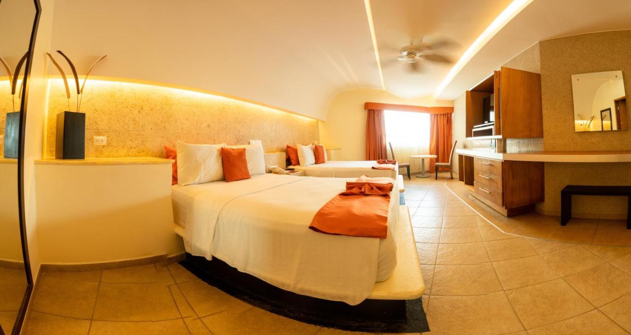 Artisan Playa Esmeralda Family Beach Hotel Playa Chachalacas Экстерьер фото