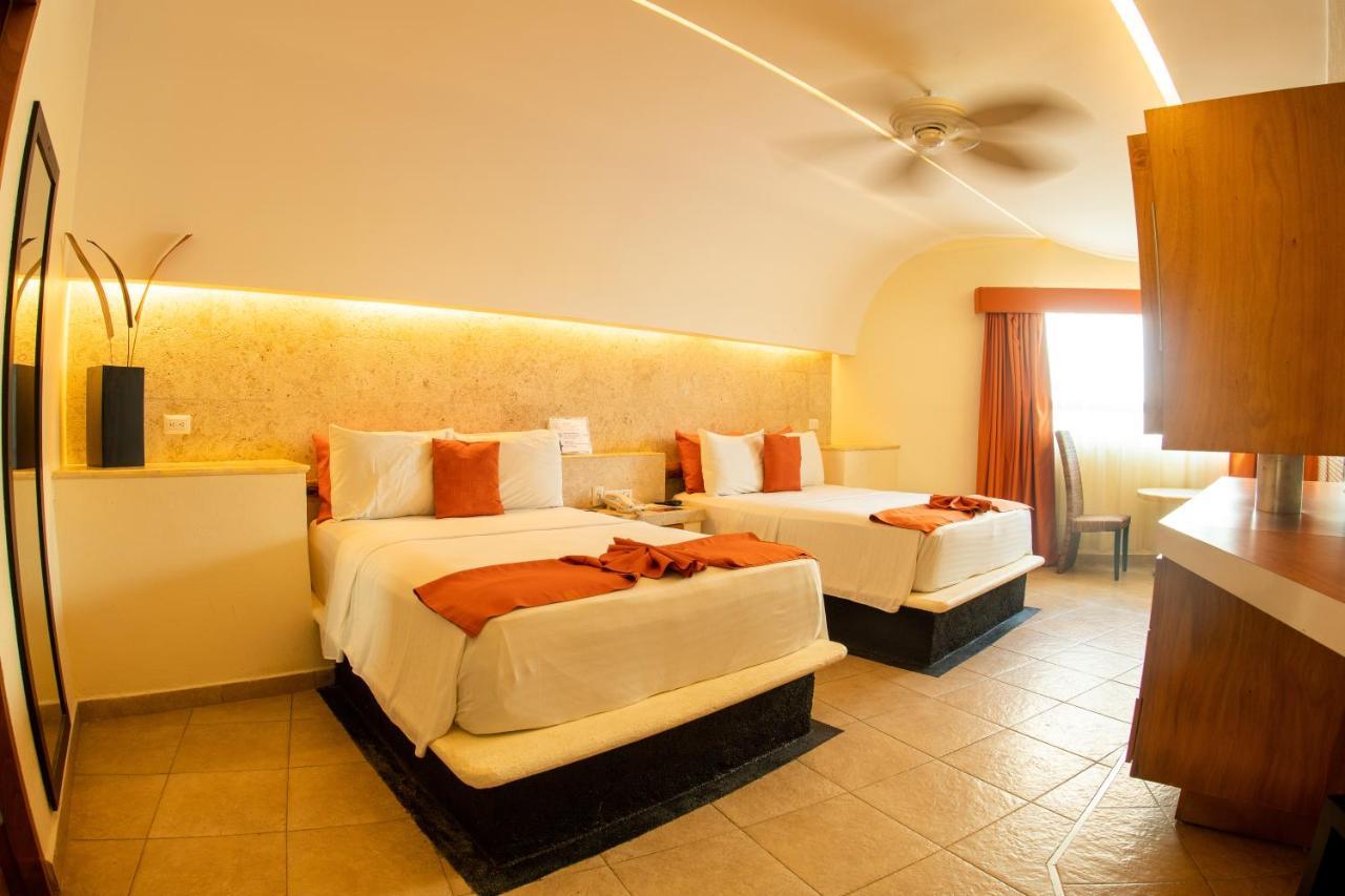 Artisan Playa Esmeralda Family Beach Hotel Playa Chachalacas Экстерьер фото